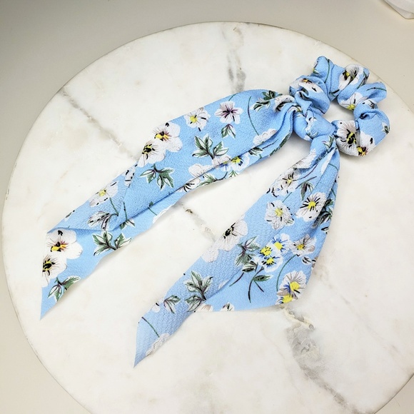 !!!!5 for $25 Blue and White Hair Scarf Scrunchies - Picture 4 of 5